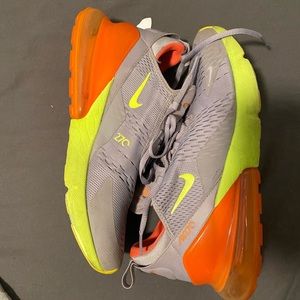 Nike Air Max 270